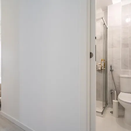 Akicity Ajuda Curl Apartman